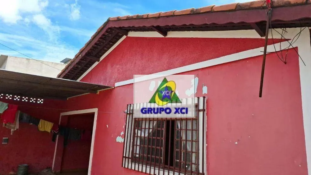 Casa, 3 quartos, 250 m² - Foto 1