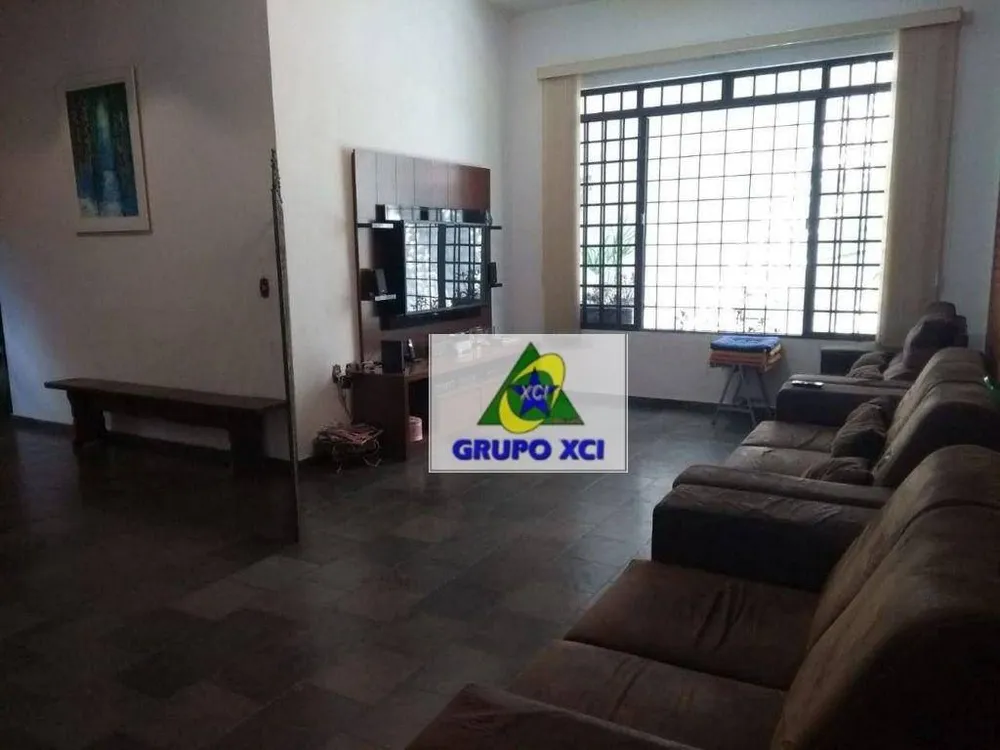 Casa, 5 quartos, 435 m² - Foto 9
