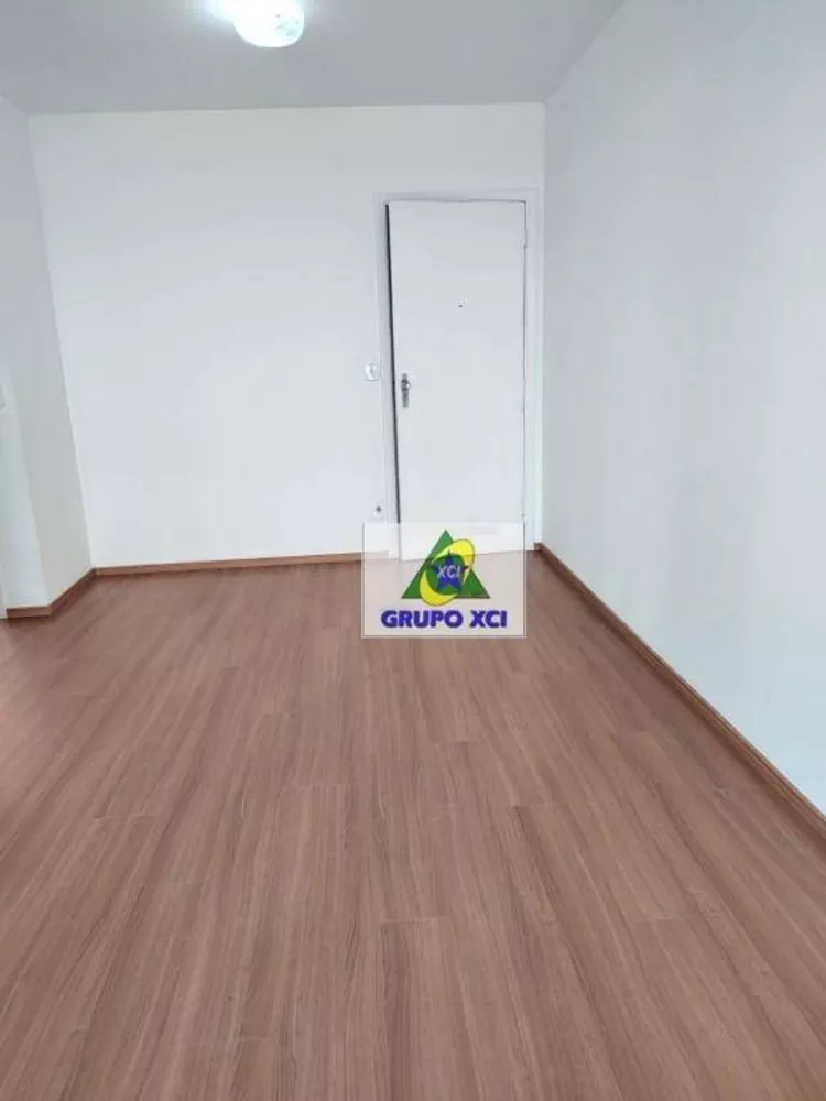 Apartamento à venda e aluguel com 2 quartos, 65m² - Foto 2