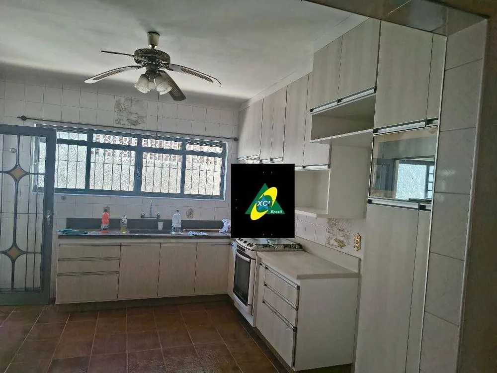Casa, 3 quartos, 260 m² - Foto 31