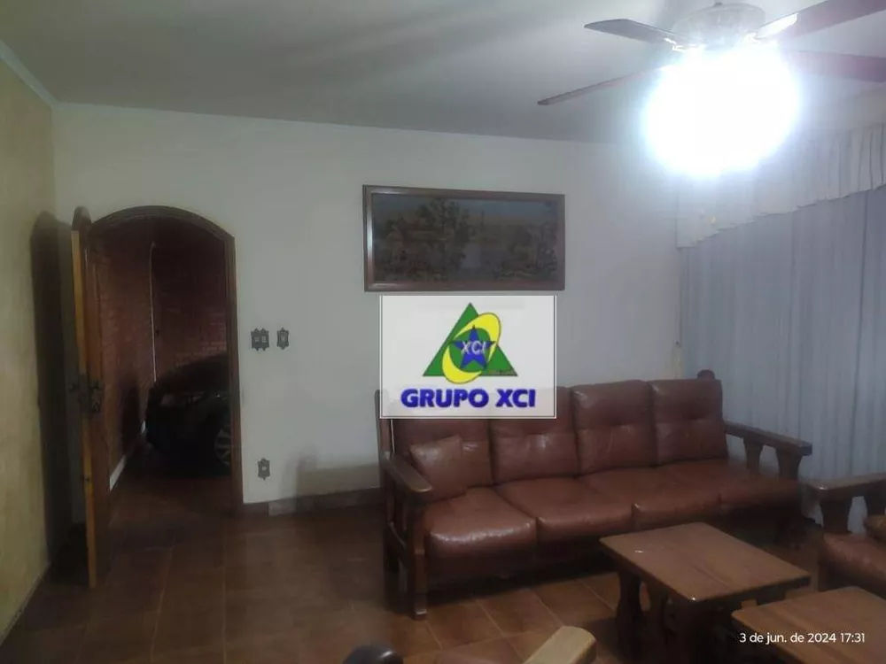 Casa, 3 quartos, 260 m² - Foto 23