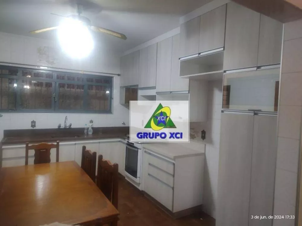 Casa, 3 quartos, 260 m² - Foto 20