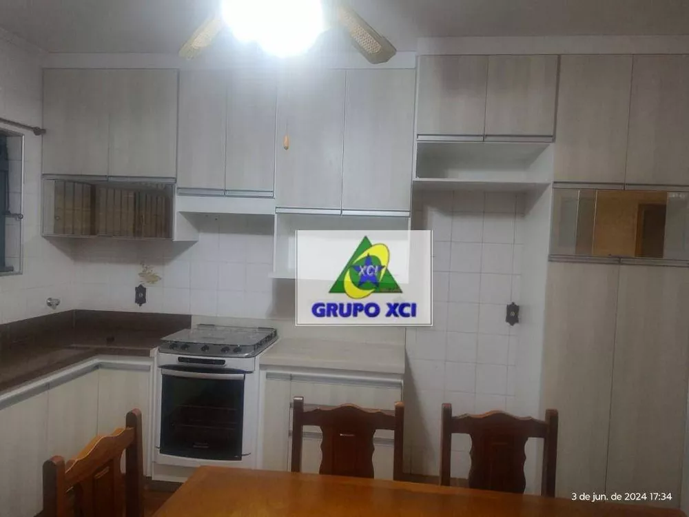 Casa, 3 quartos, 260 m² - Foto 18