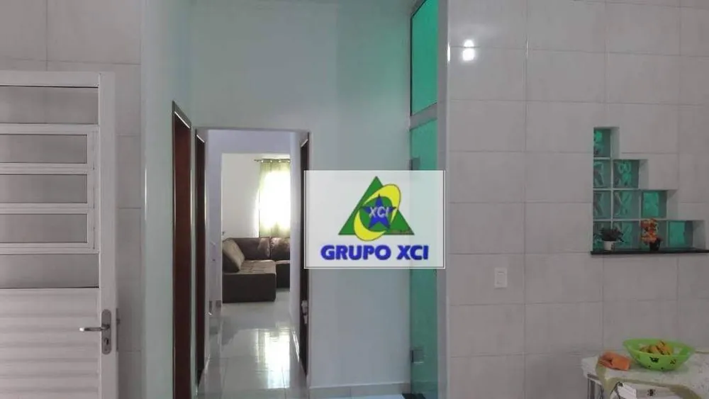 Casa, 3 quartos, 250 m² - Foto 1