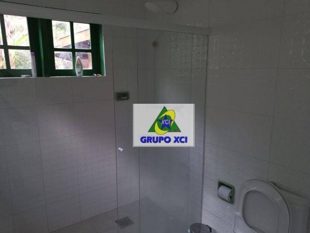 Chácara à venda com 4 quartos, 300m² - Foto 4