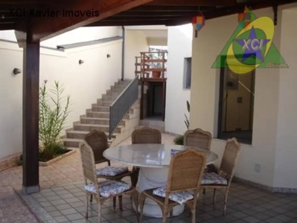 Casa, 3 quartos, 295 m² - Foto 3
