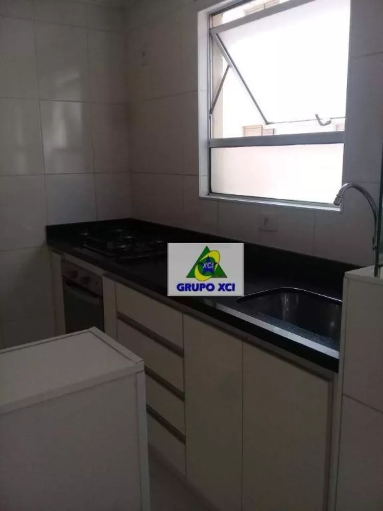 Apartamento à venda com 2 quartos, 50m² - Foto 2