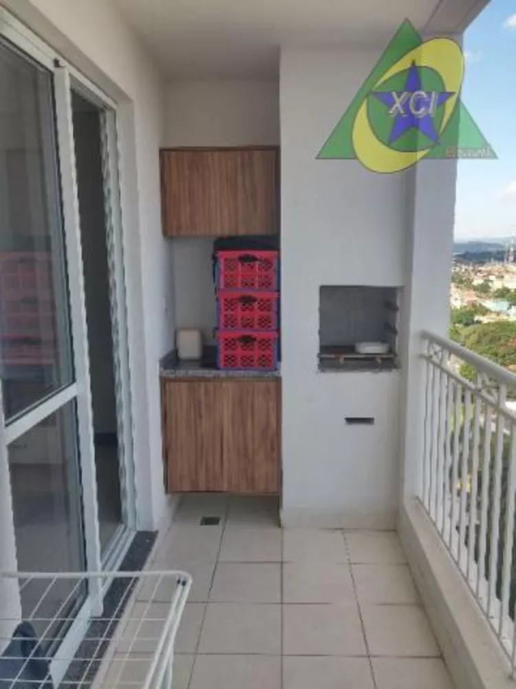 Apartamento à venda com 3 quartos, 90m² - Foto 1