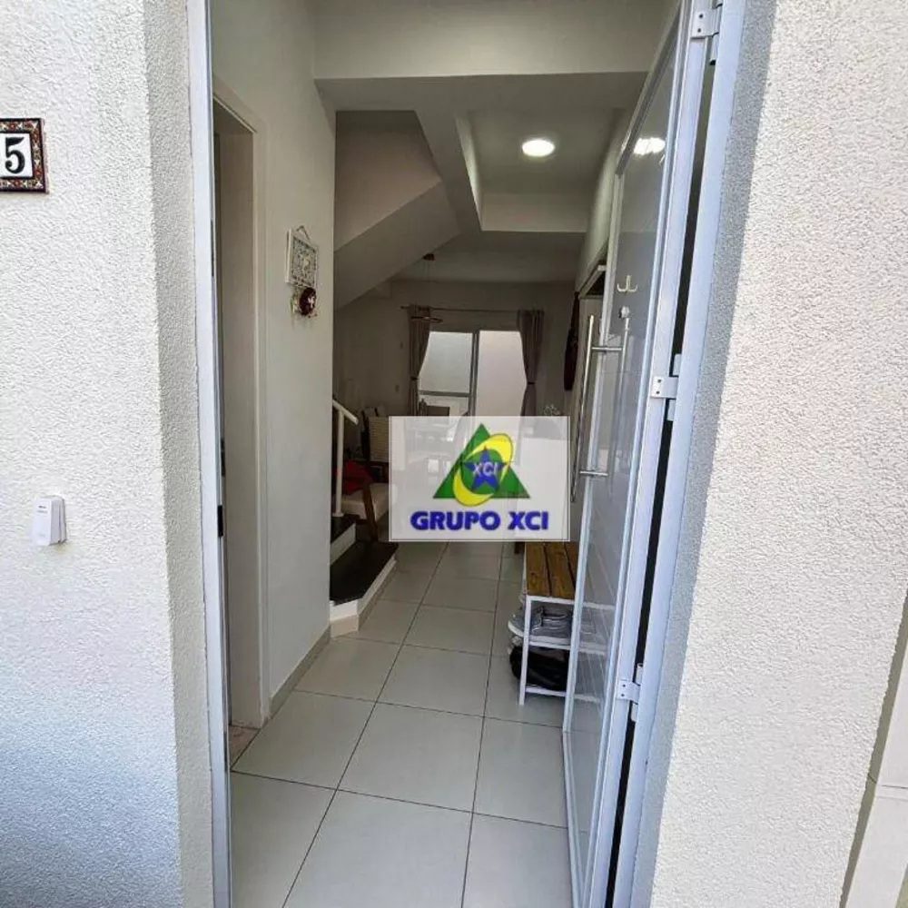 Casa de Condomínio à venda com 3 quartos, 94m² - Foto 2