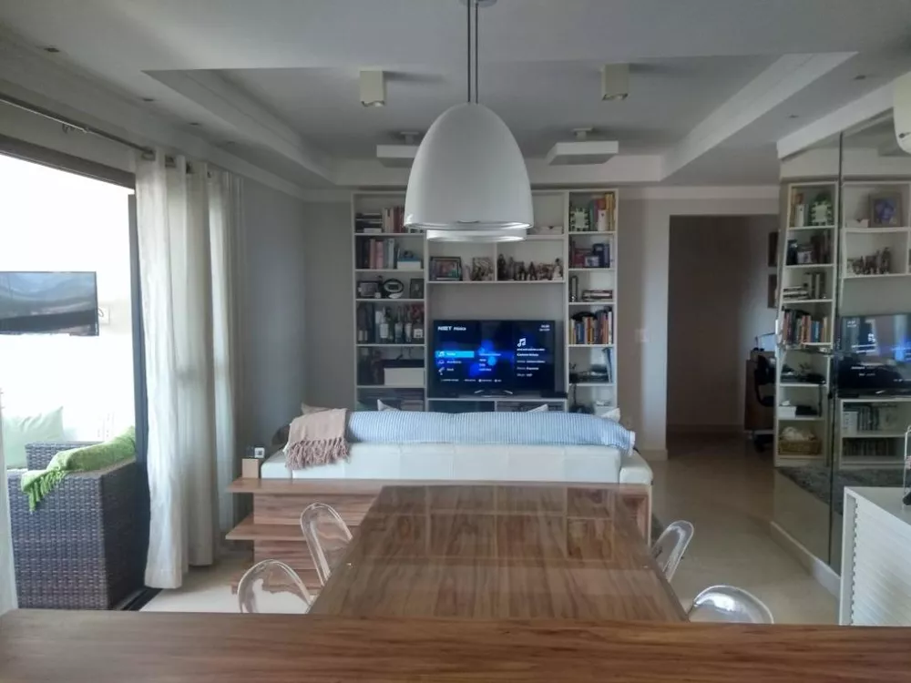 Apartamento à venda com 3 quartos, 117m² - Foto 1