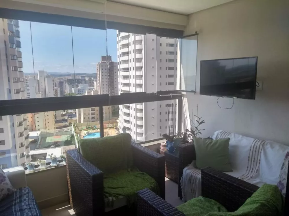 Apartamento à venda com 3 quartos, 117m² - Foto 6