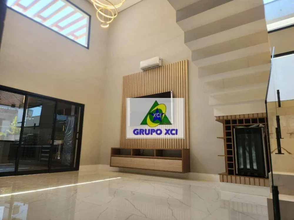 Casa, 3 quartos, 250 m² - Foto 1