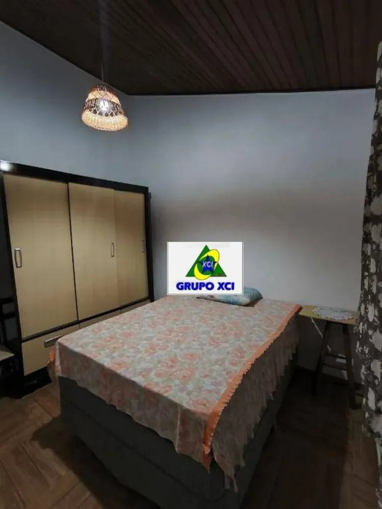 Chácara, 3 quartos, 2325 m² - Foto 2