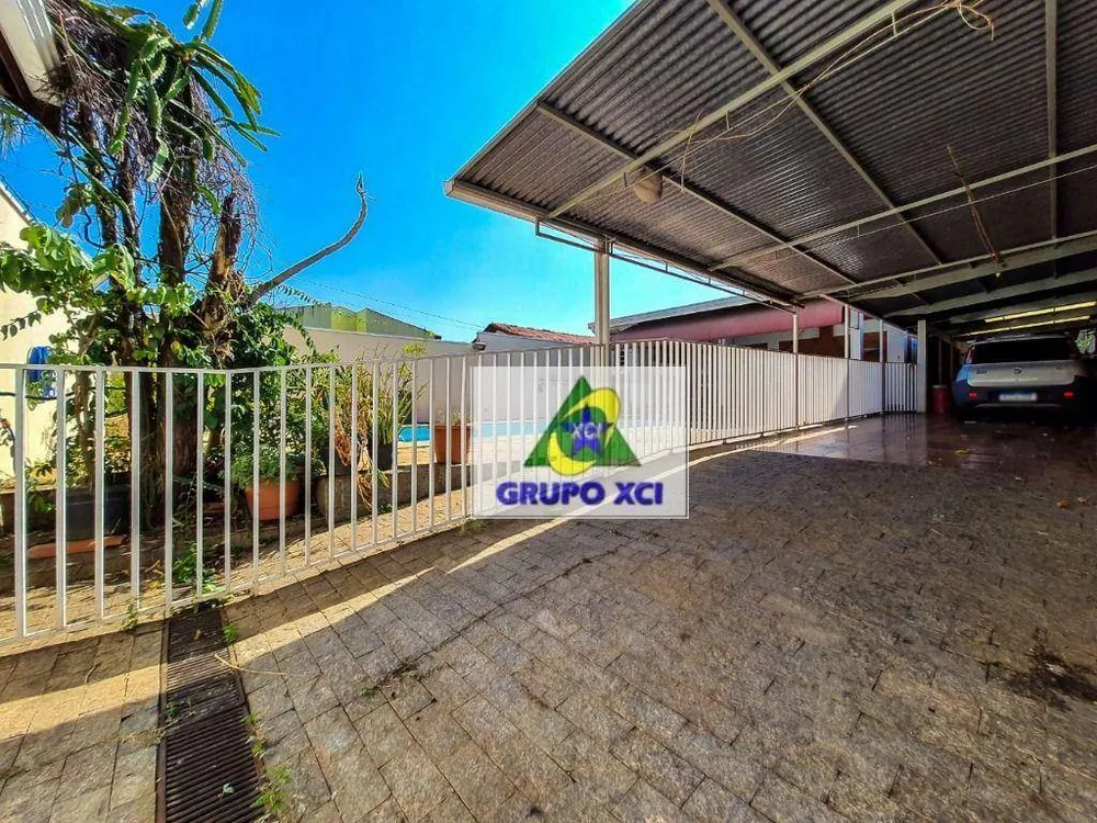 Chácara, 5 quartos, 700 m² - Foto 4