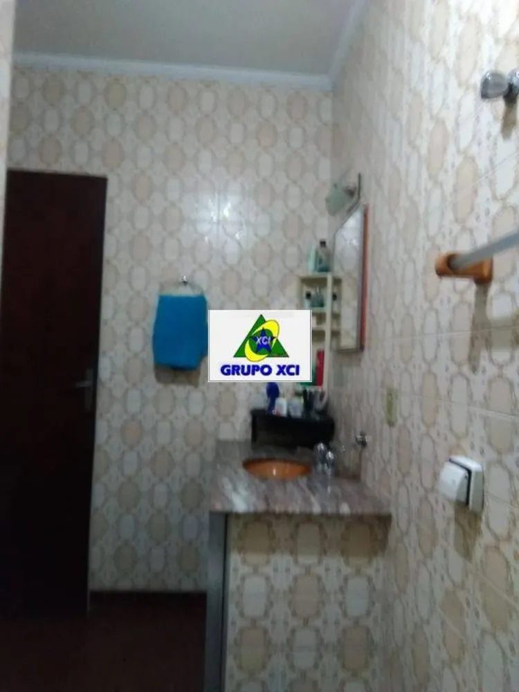 Casa, 3 quartos, 244 m² - Foto 2