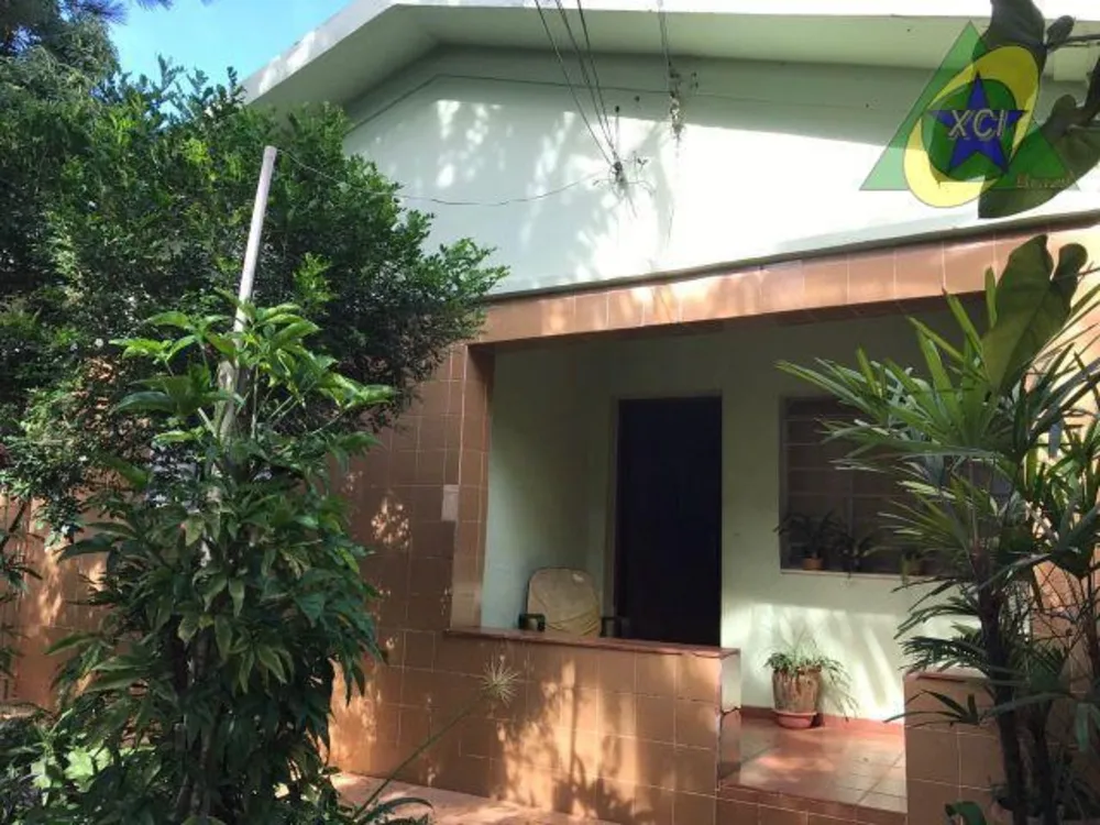 Casa, 5 quartos, 200 m² - Foto 1