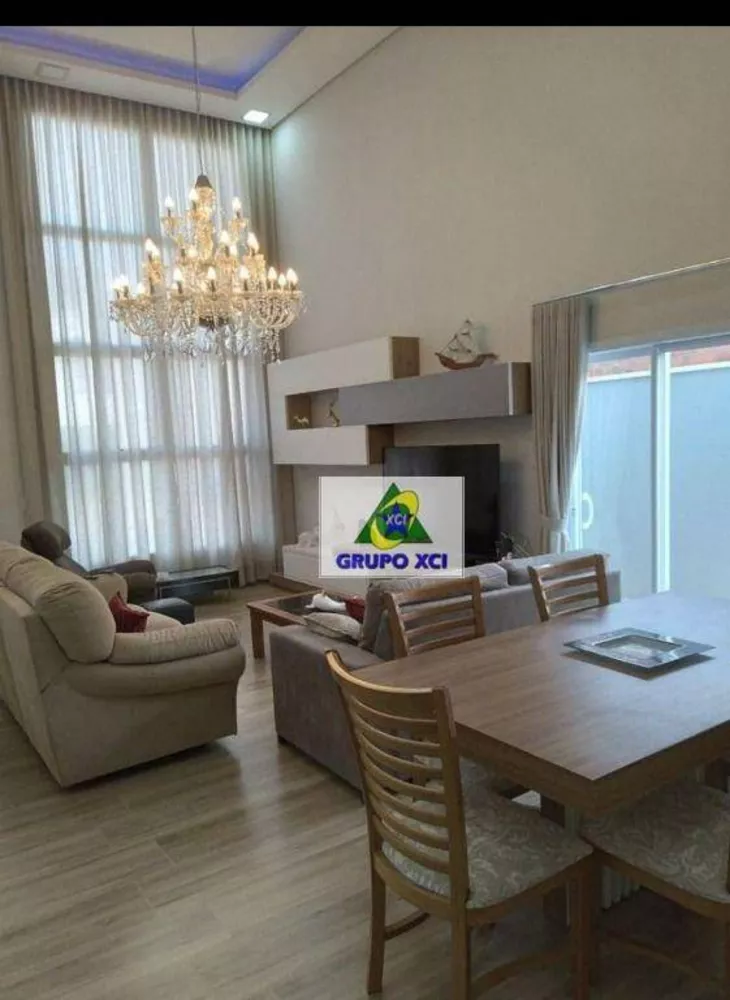 Casa de Condomínio à venda com 3 quartos, 236m² - Foto 4