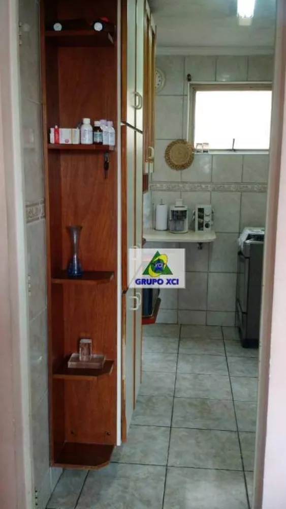 Apartamento à venda com 3 quartos, 70m² - Foto 12