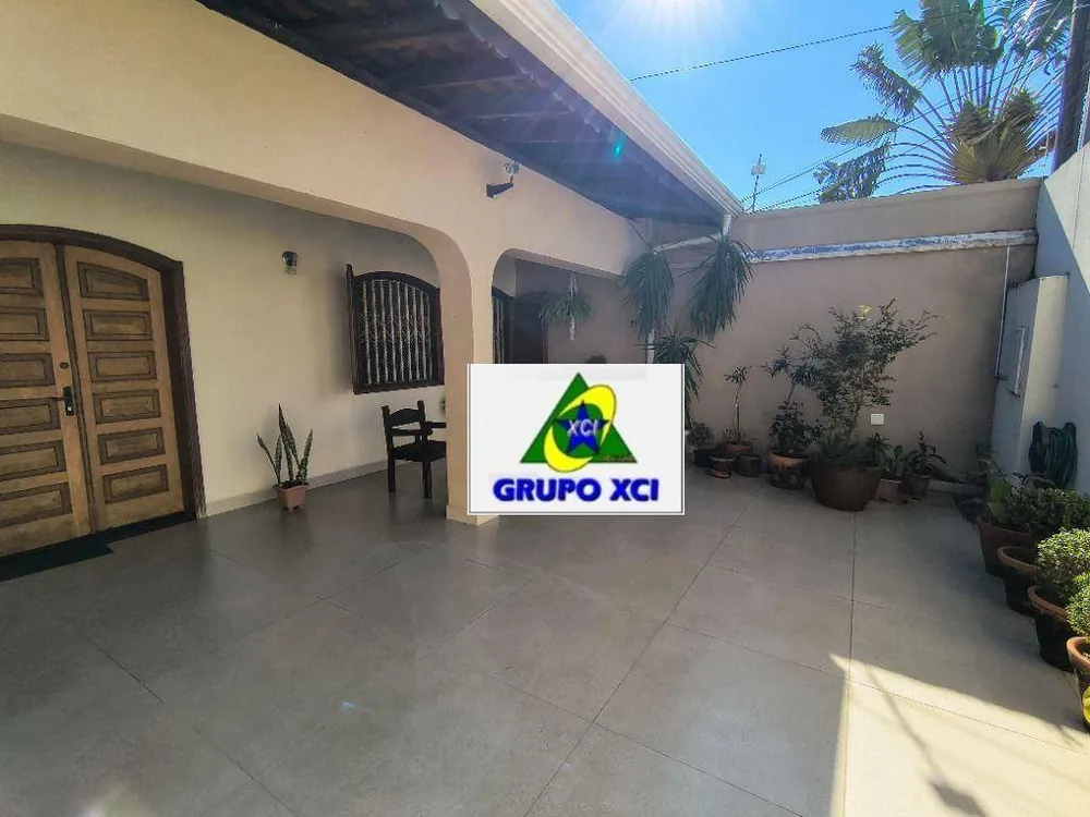 Casa, 4 quartos, 277 m² - Foto 12