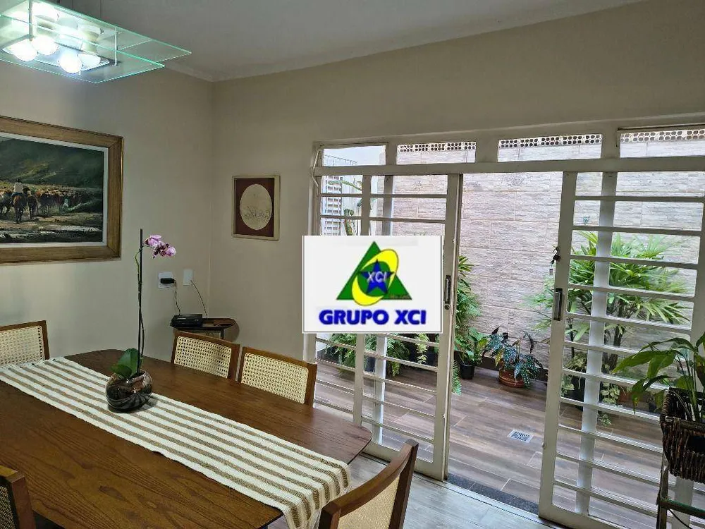 Casa, 4 quartos, 277 m² - Foto 3