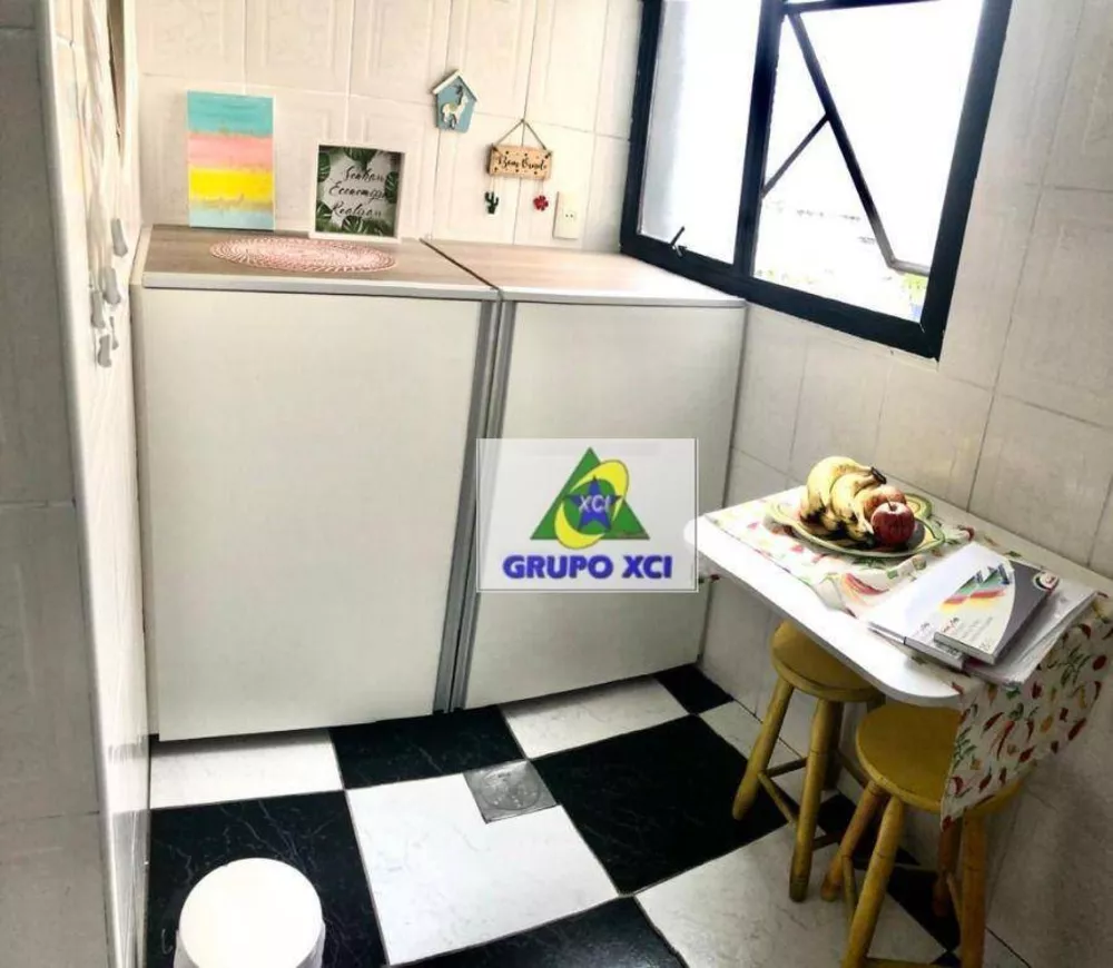 Apartamento à venda com 1 quarto, 49m² - Foto 2