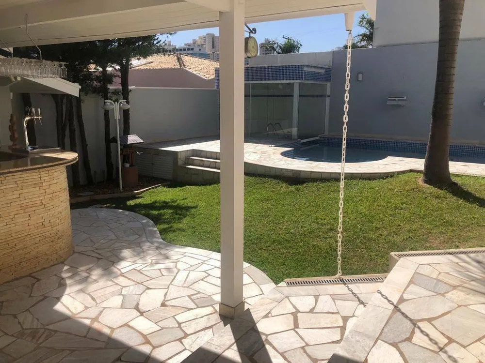 Casa, 2 quartos, 215 m² - Foto 1