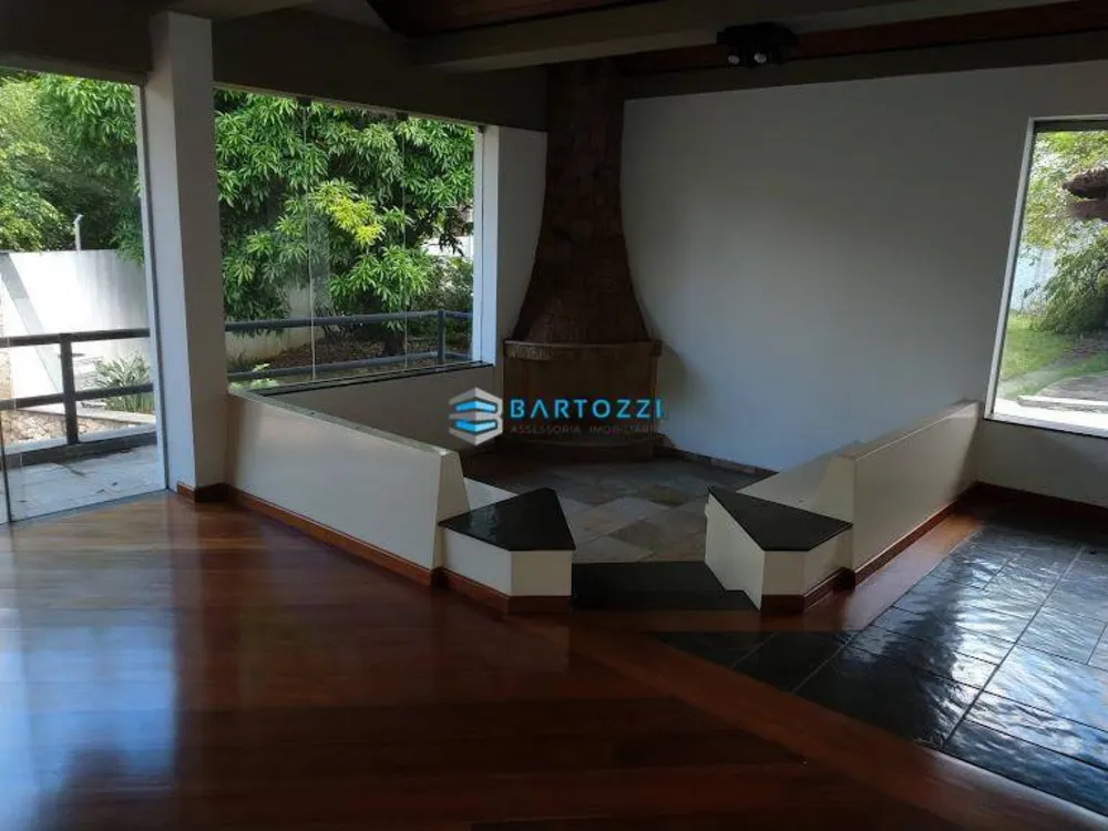 Sobrado, 4 quartos, 550 m² - Foto 1
