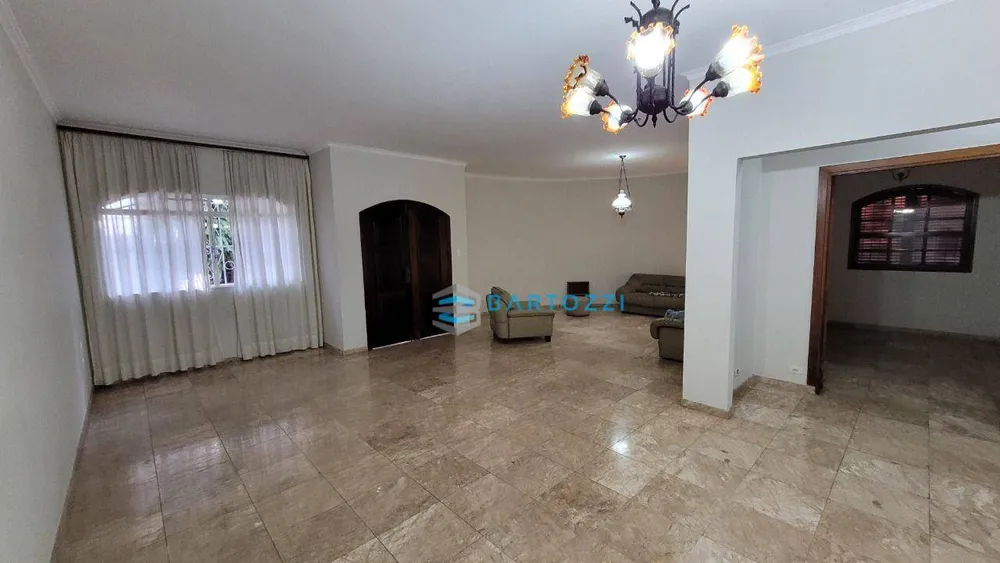 Casa, 4 quartos, 244 m² - Foto 2