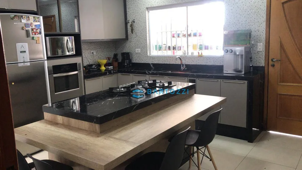 Sobrado, 3 quartos, 190 m² - Foto 1