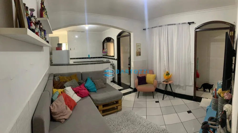 Casa, 2 quartos, 245 m² - Foto 1