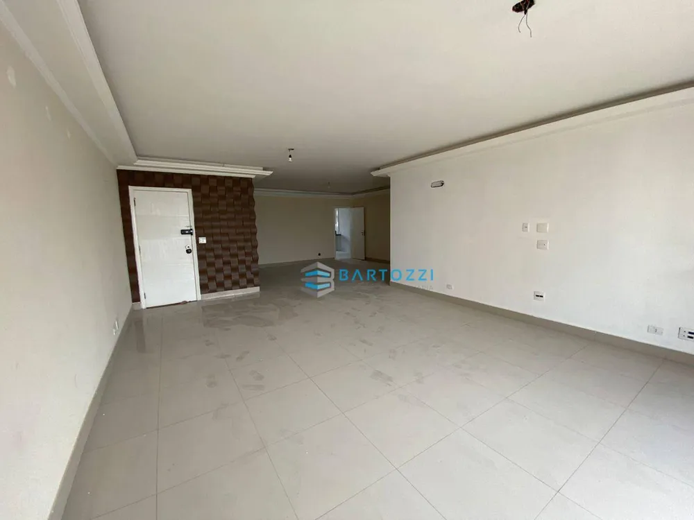 Apartamento, 3 quartos, 246 m² - Foto 3