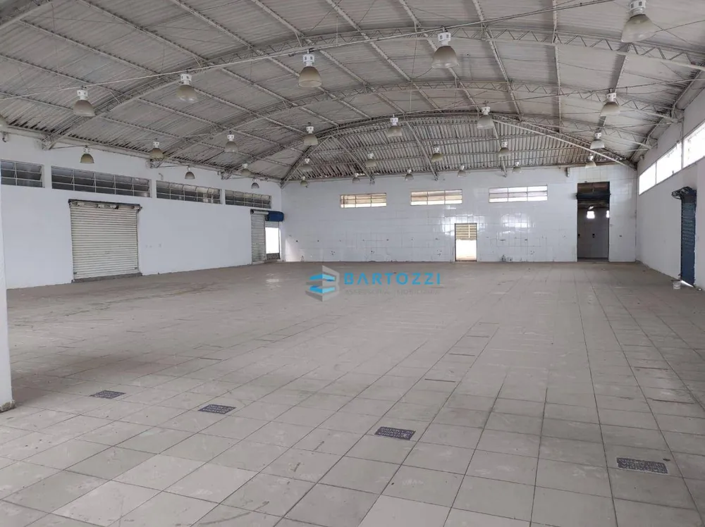 Depósito-Galpão, 1500 m² - Foto 1