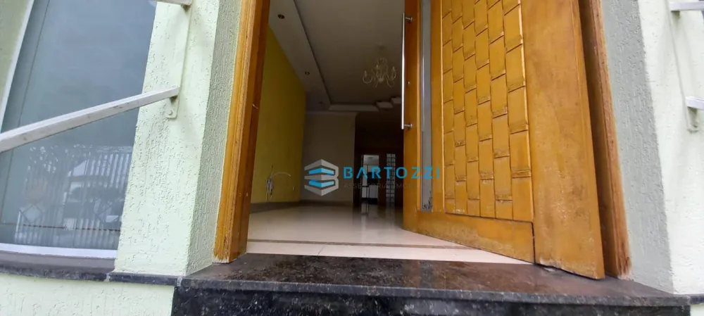 Casa, 3 quartos, 189 m² - Foto 4