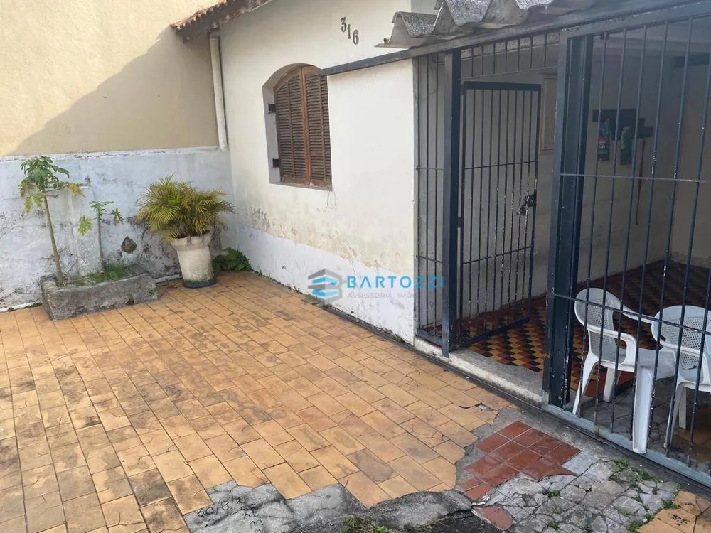 Casa, 1 quarto, 216 m² - Foto 3