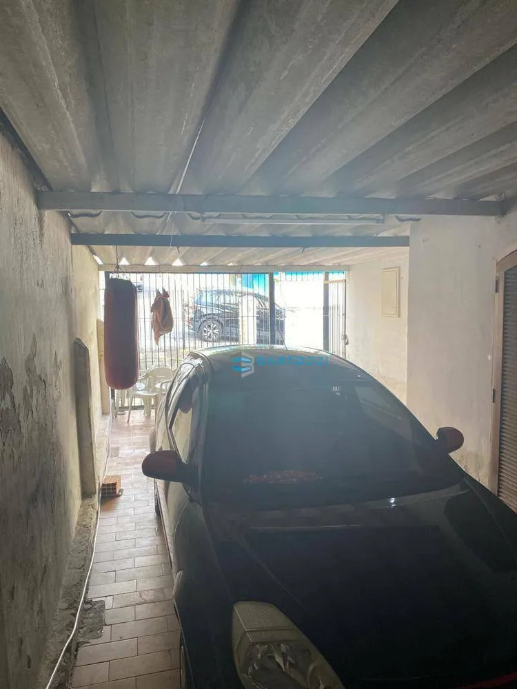 Casa, 1 quarto, 216 m² - Foto 1