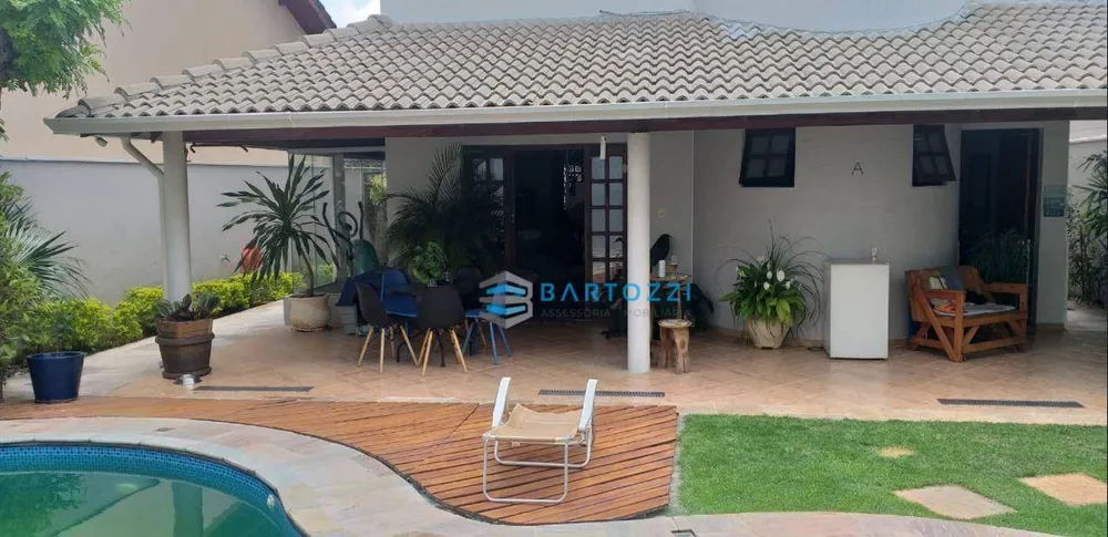 Sobrado, 3 quartos, 280 m² - Foto 1
