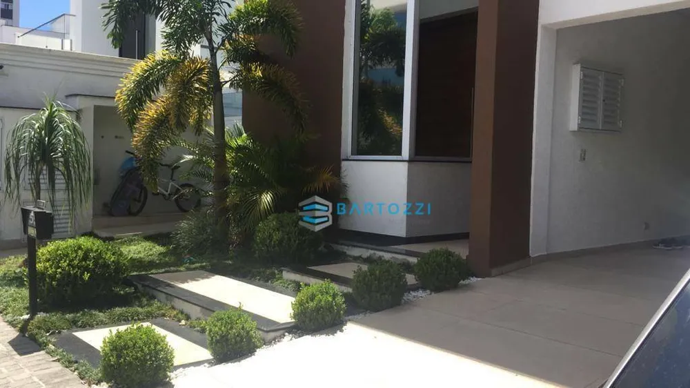 Sobrado, 4 quartos, 650 m² - Foto 1