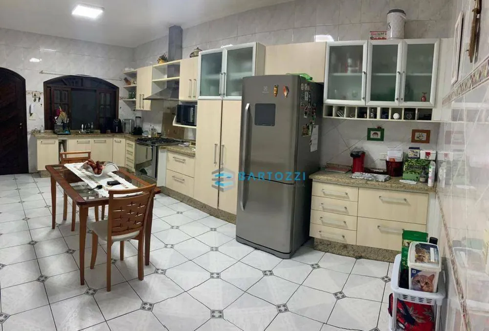 Sobrado, 3 quartos, 280 m² - Foto 3