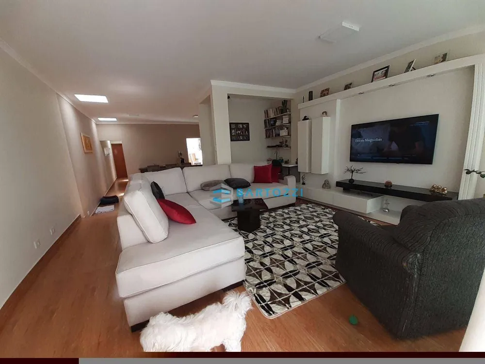 Sobrado, 4 quartos, 263 m² - Foto 1