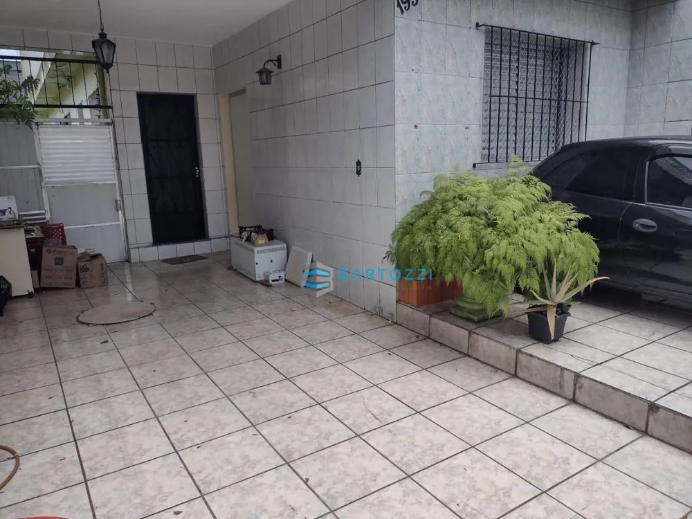 Casa, 4 quartos, 270 m² - Foto 1