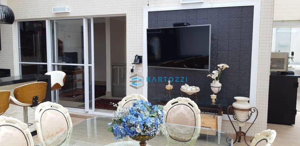 Cobertura, 3 quartos, 256 m² - Foto 2