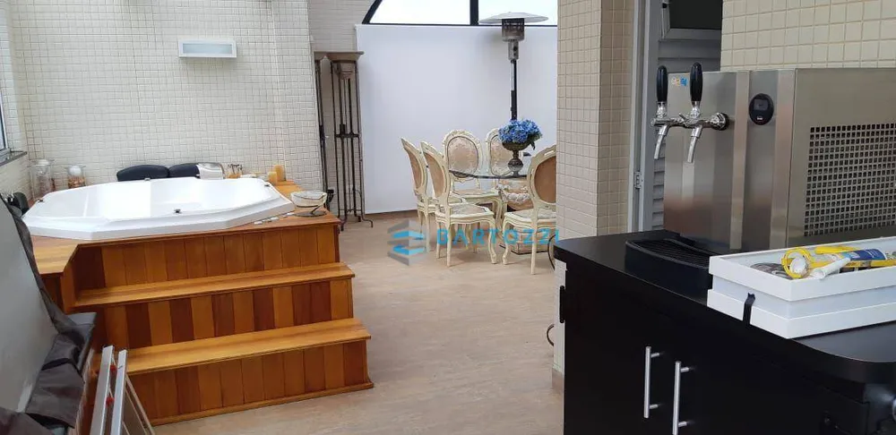 Cobertura, 3 quartos, 256 m² - Foto 4