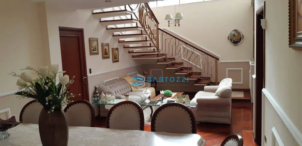 Sobrado, 3 quartos, 349 m² - Foto 3