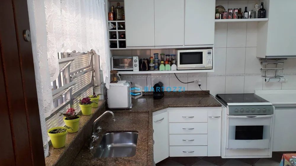 Casa, 3 quartos, 198 m² - Foto 4
