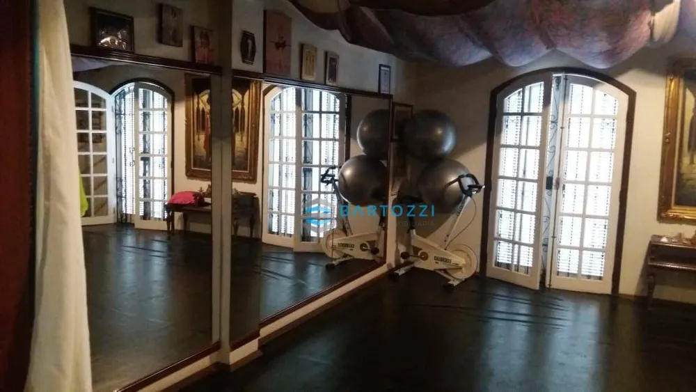 Sobrado, 5 quartos, 275 m² - Foto 1