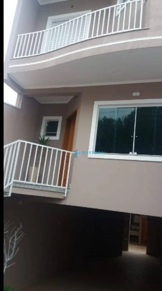 Sobrado, 3 quartos, 200 m² - Foto 1