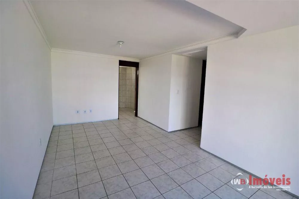 Apartamento à venda com 3 quartos, 93m² - Foto 3