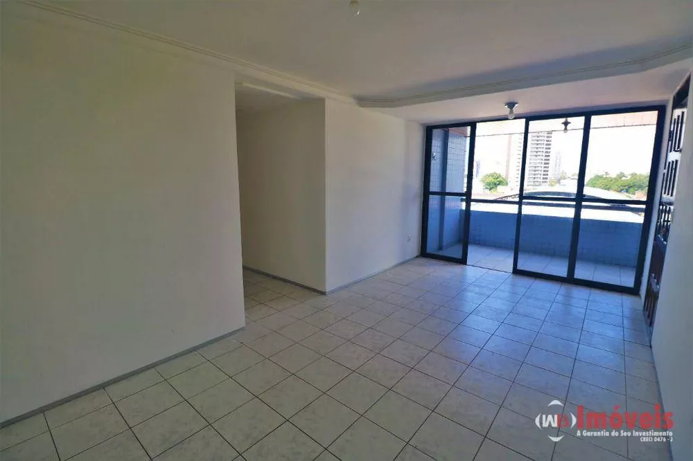 Apartamento à venda com 3 quartos, 93m² - Foto 2