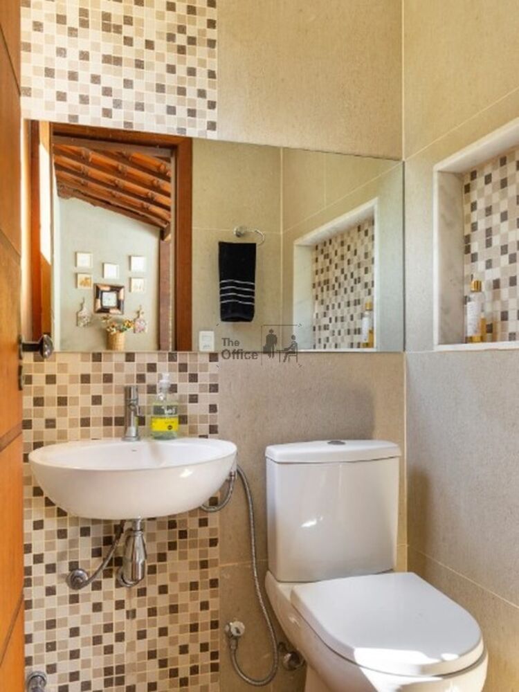 Sobrado à venda com 5 quartos, 200m² - Foto 6