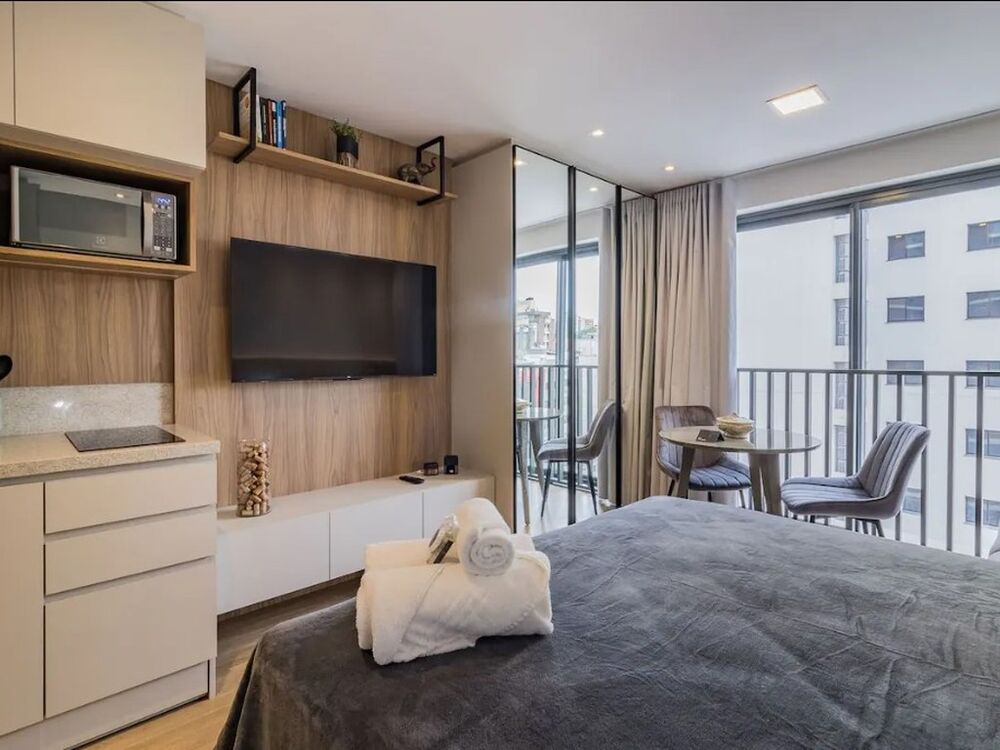 Conjunto Comercial-Sala à venda e aluguel com 1 quarto, 125m² - Foto 2